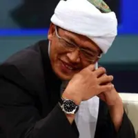 Da'i kondang Aa Gym sempat menjadi sorotan saat memilih menikah lagi, menyebabkan Teh Ninih dimadu.