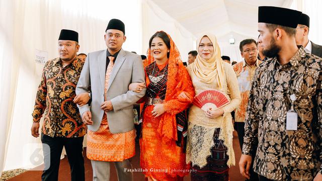 [Bintang] Pesta Adat Kahiyang Ayu