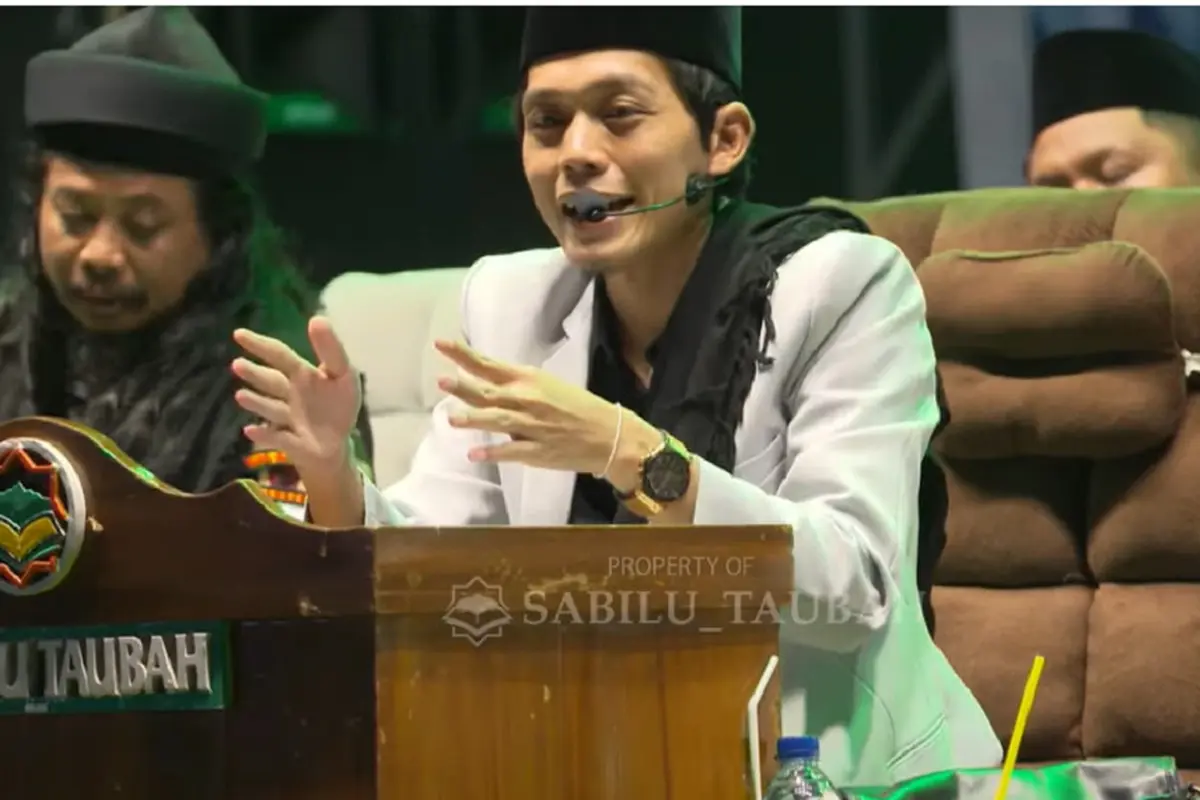 Gus Iqdam bagikan amalan tolak bala (SS: YT Gus Iqdam Official)