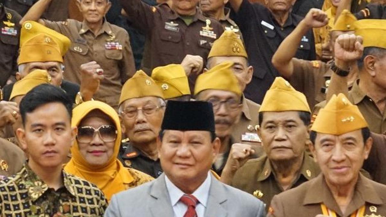 <div>Prabowo juga berjanji untuk memperjuangan apa yang menjadi permintaan para veteran. Di antaranya adalah soal kesejahteraan yang masih dibawah rata-rata.</div>