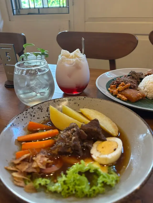 Resto Solo by Elrama