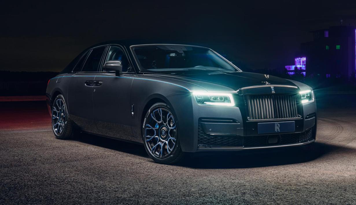 Rolls-Royce Ghost/Wraith: Pabrikan mobil mewah yang lahir di Inggris ini memiliki produk-produk dengan kubikasi mesin besar. Selain untuk performa, Rolls-Royce Ghost menggunakan unit mesin 6.700cc V12 bertenaga 571 Hp dan torsi 850 Nm untuk memberikan kehalusan ala sebuah Rolls-Royce (Source: topgear.com)