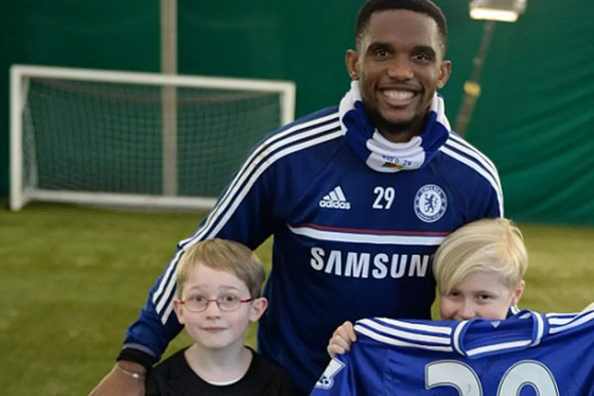 etoo-bareng-anak-140124b.jpg