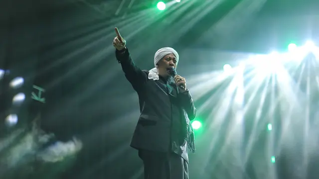 Penampilan Opick di Festival Pasar Musik, Minggu (12/2/2023)