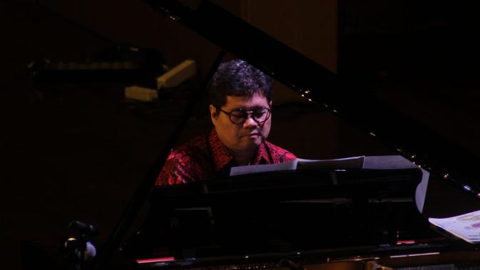 Komposer dan pianis Ananda Sukarlan (dok. Istimewa)