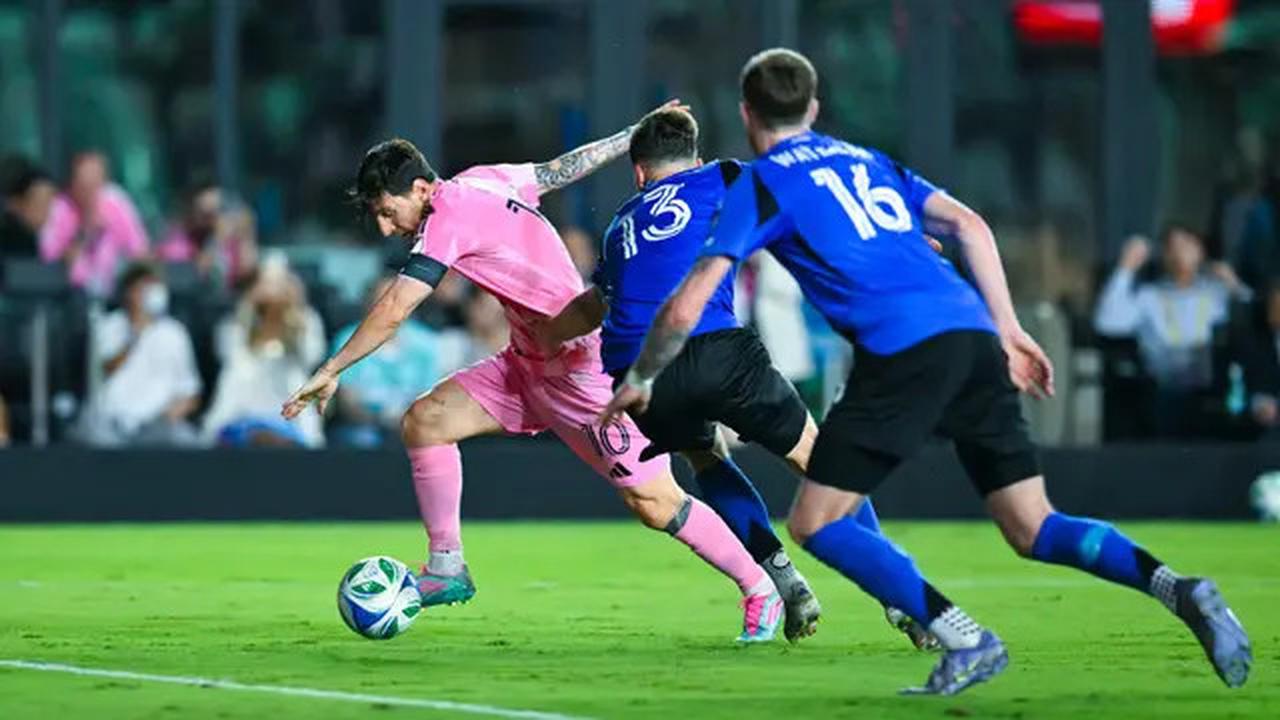 Messi Tunjukkan Kelasnya, Inter Miami Bantai Columbus Crew 5-1