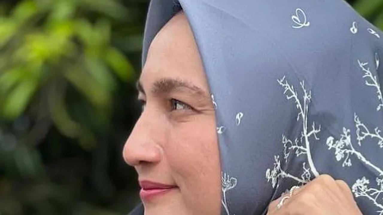 Potret Sarah Amalia Eks Istri Ariel Noah, Kini Kenakan Hijab Makin Cantik Mempesona
