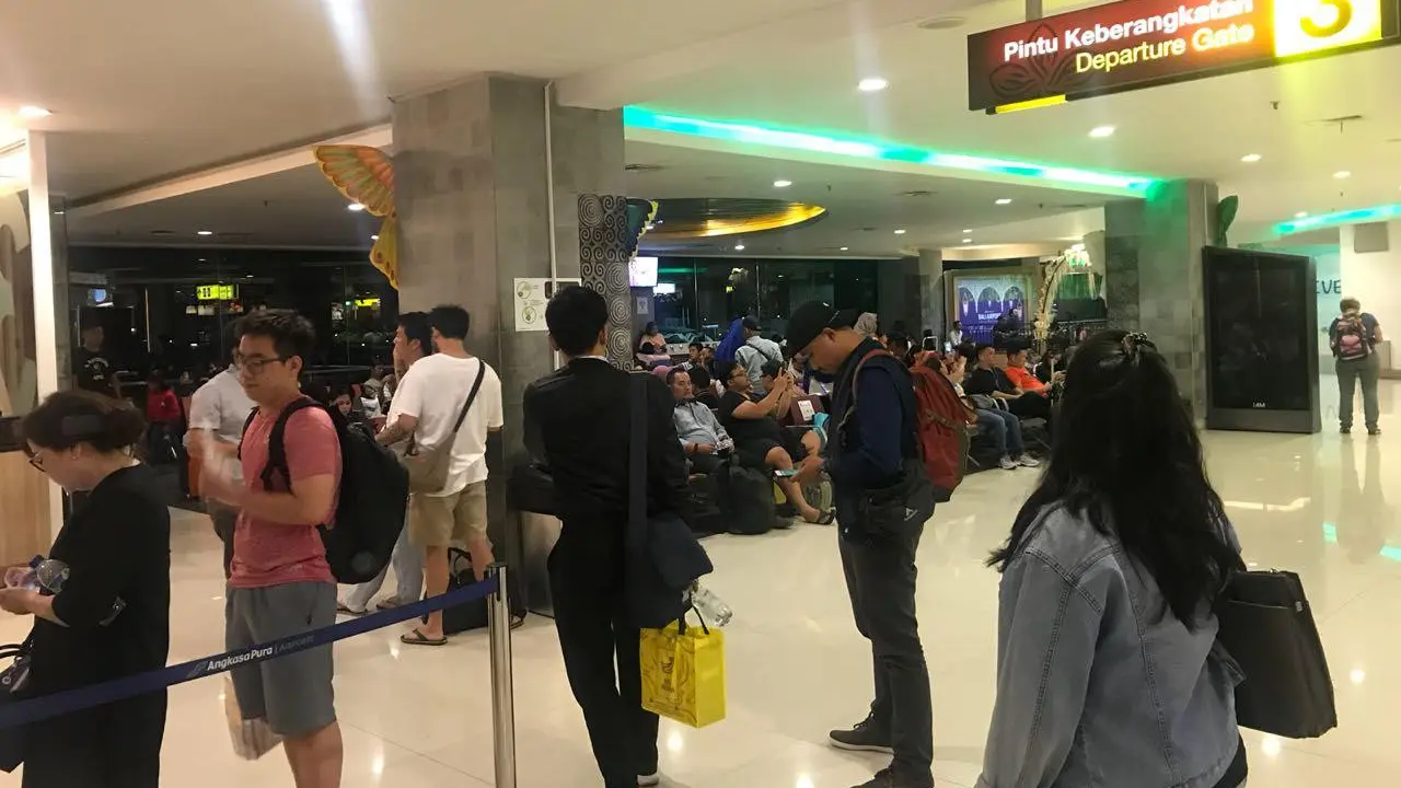 bandara ditutup
