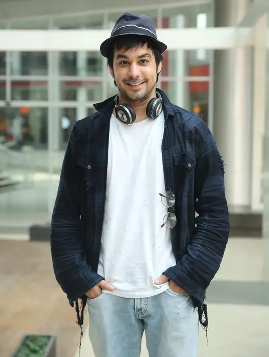 Hadirnya serial Thapki season 2 ini tentu menjadi jawaban atas rasa penasarang para penggemarnya belakangan ini. Mereka sangat ingin tahu soal kelanjutan kisah dari serial Bollywood ini. (Bambang E.Ros/Bintang.com)