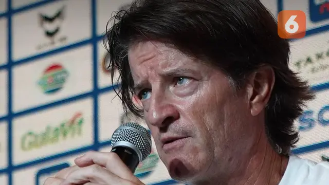 Pieter Huistra Head Coach Borneo FC Jelang Lawan Persikabo 1973