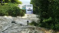 Hujan Es dan Banjir Bandang Landa Desa di Inggris