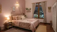12 Ide Desain Kamar Tidur Berwarna Pink, Bikin Tidur Nyenyak dengan Suasana Menenangkan