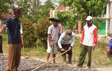 Pengelola Tol HKA Perbaiki Jalan Rusak Sepanjang 1 KM di Lampung Tengah