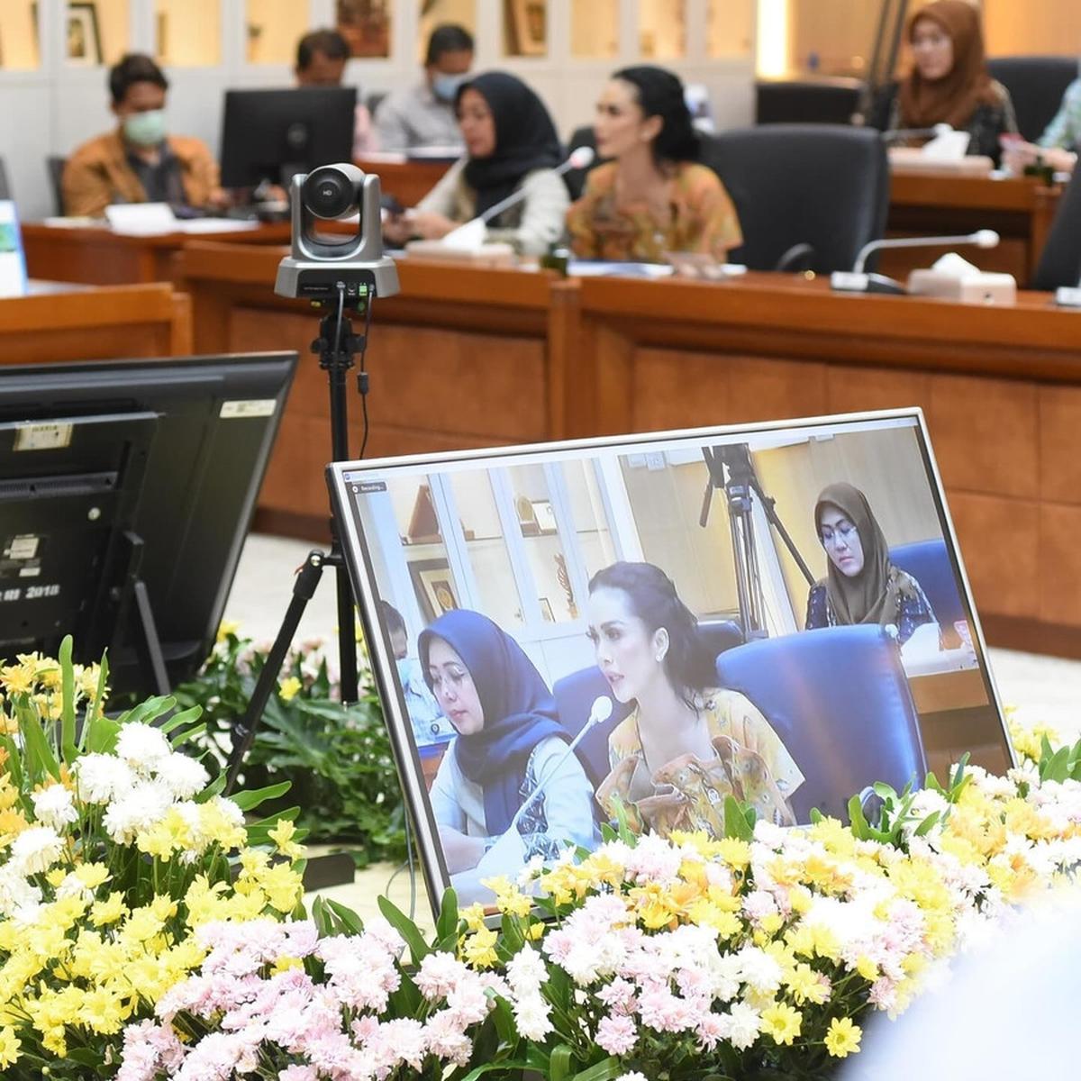 KD Tetap Mengabdi Sepenuh Hati
