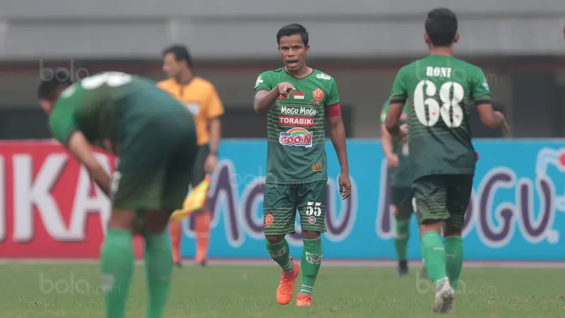 PS TNI, Persipura Jayapura, Liga 1 2017, Bola.com