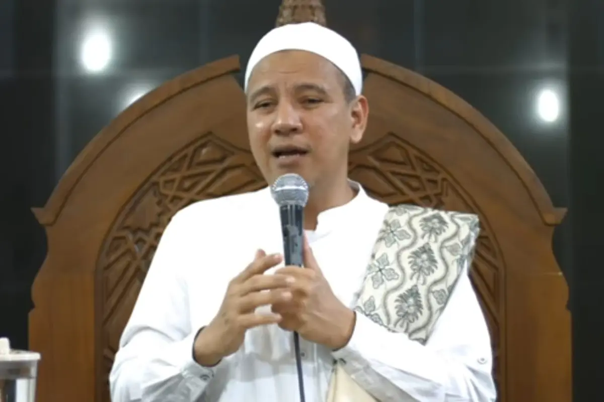 Habib Novel Alaydrus