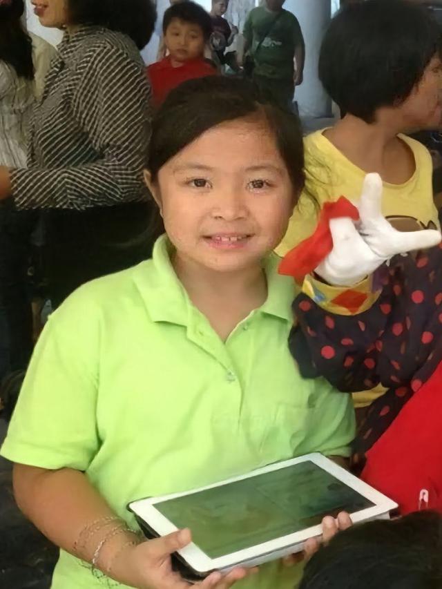 Potret Masa Kecil Bernadya (TikTok/bearnotber)