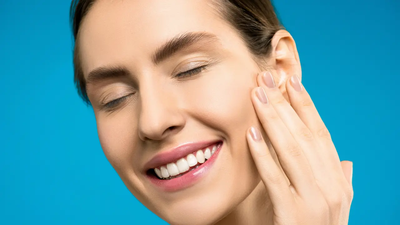 Tren Glisskin Rahasia Kulit Glowing  (photo by pexels.com)