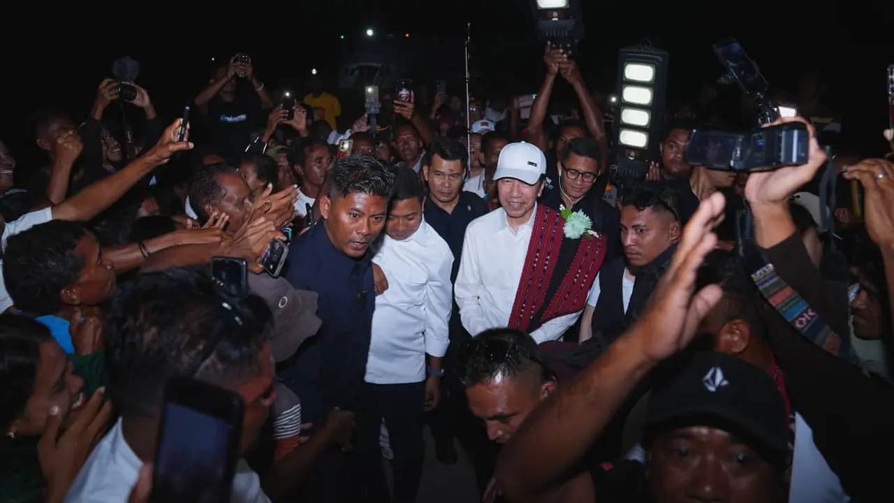 Presiden ke-7 RI Joko Widodo (Jokowi) tiba di Pulau Palue, Kabupaten Sikka, Nusa Tenggara Timur (NTT). (Istimewa)