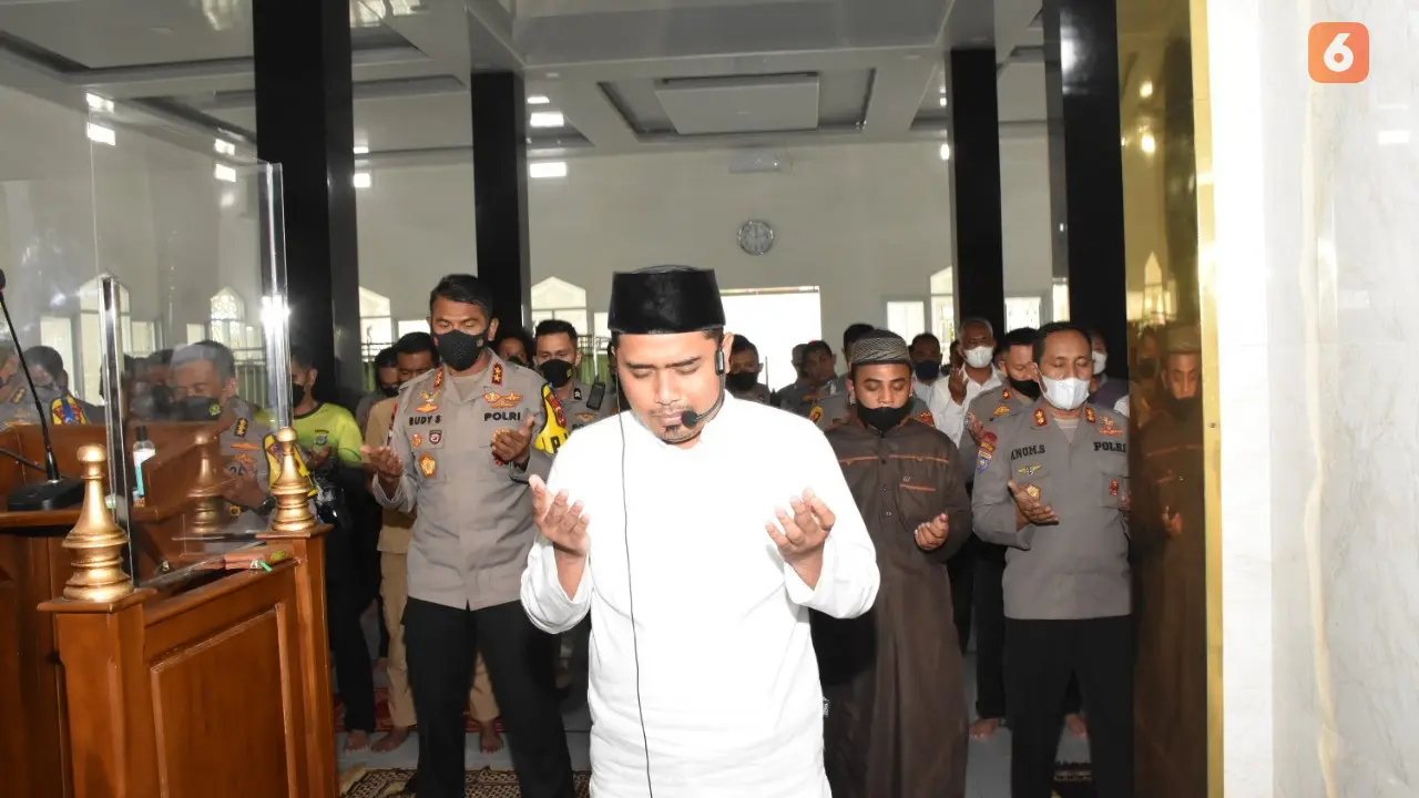Salat Ghaib di Polda Sulteng