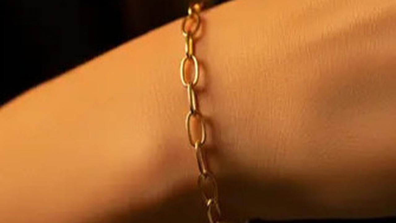 8 Model Gelang 2 Gram 24 Karat Tren 2025, dari Gaya Klasik hingga Minimalis