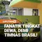 Demam Piala Dunia 2026 kembali terlihat di negara bagian Kerala, India. Seorang penggemar berat tim nasional Brasil bernama Sudheer (45) mengecat rumah dan mobil pribadinya dengan warna khas Brasil.