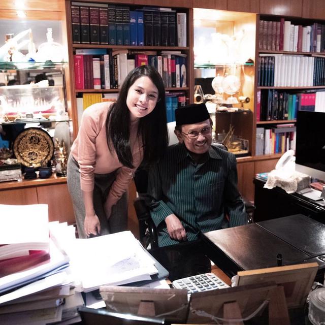 Maudy Ayunda dan BJ Habibie (Instagram/ maudyayunda)