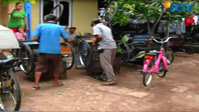 Mewarnai Gambar Becak