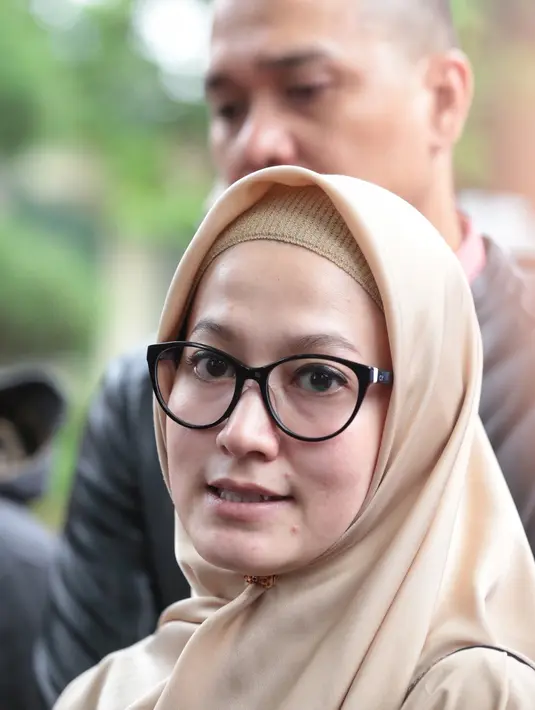 Demi menanggapi kasus Lyra Virna yang kini menjadi tersangka, Razman mengatakan bahwa azas praduga tak bersalah akan tetap mereka jaga. (Adrian Putra/Bintang.com)