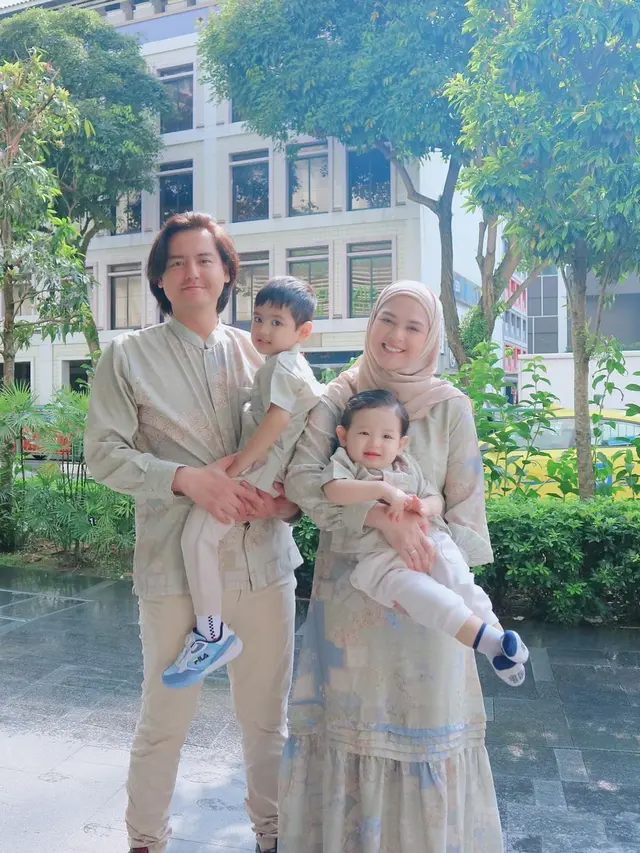 [Fimela] Roger Danuarta