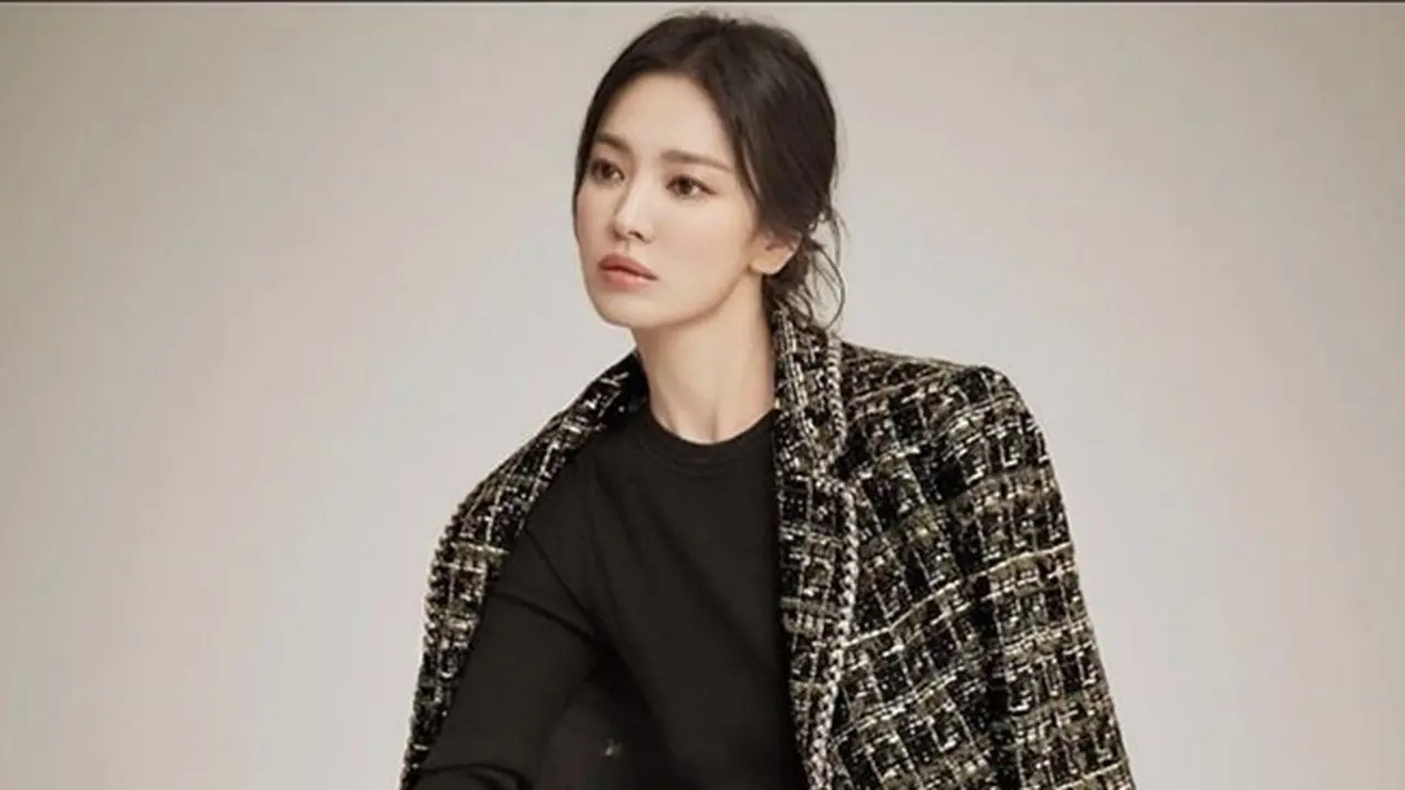 4 Style Look ala Selebriti Korea, Biar Makin di Lirik CEO Ganteng!