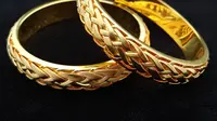 9 Model Gelang Emas 24 Karat 35 Gram dengan Gaya Tradisional, Koleksi untuk Warisan Keluarga