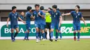 <p>Para pemain Thailand U-19 merayakan gol yang dicetak oleh Sittha Boonlha ke gawang Vietnam U-19 pada laga perebutan tempat ketiga Piala AFF U-19 2022 di Stadion Patriot Chandrabhaga, Bekasi, Jumat (15/7/2022). (Bola.com/Bagaskara Lazuardi)</p>