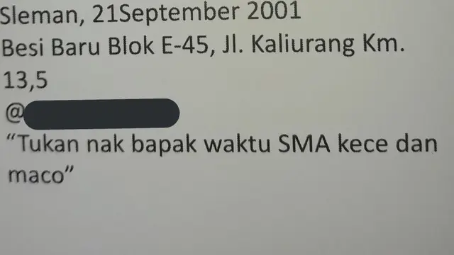 6 Kesan Murid di Buku Tahunan Ini Absurd Banget, Enggak Habis Pikir