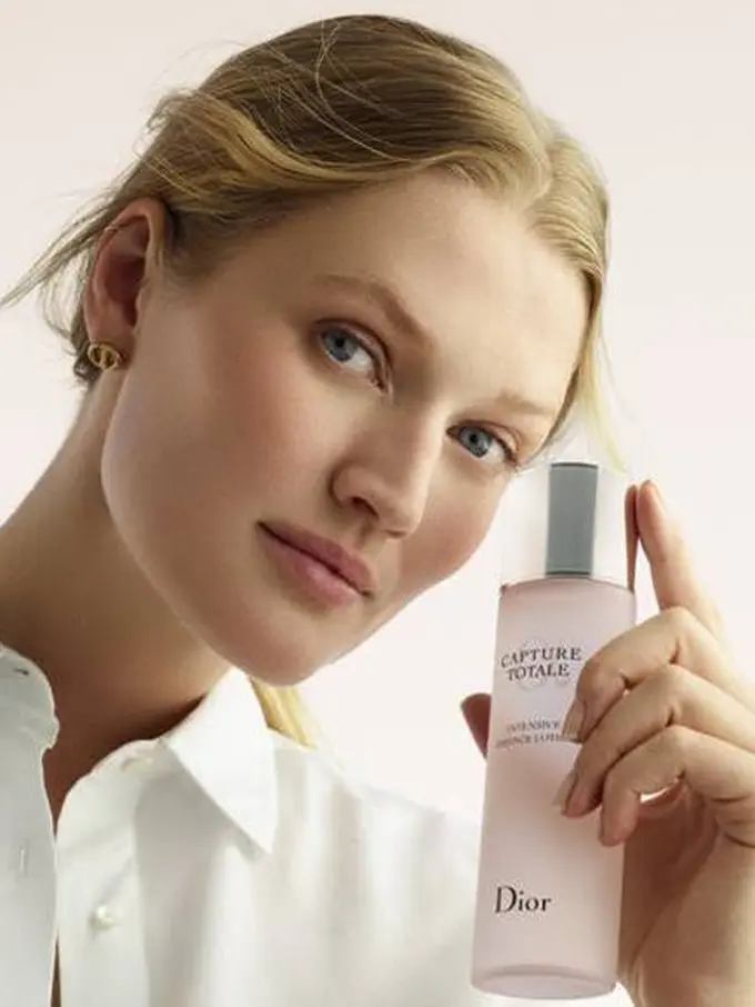Dior Capture Totale Intensive Essence Lotion