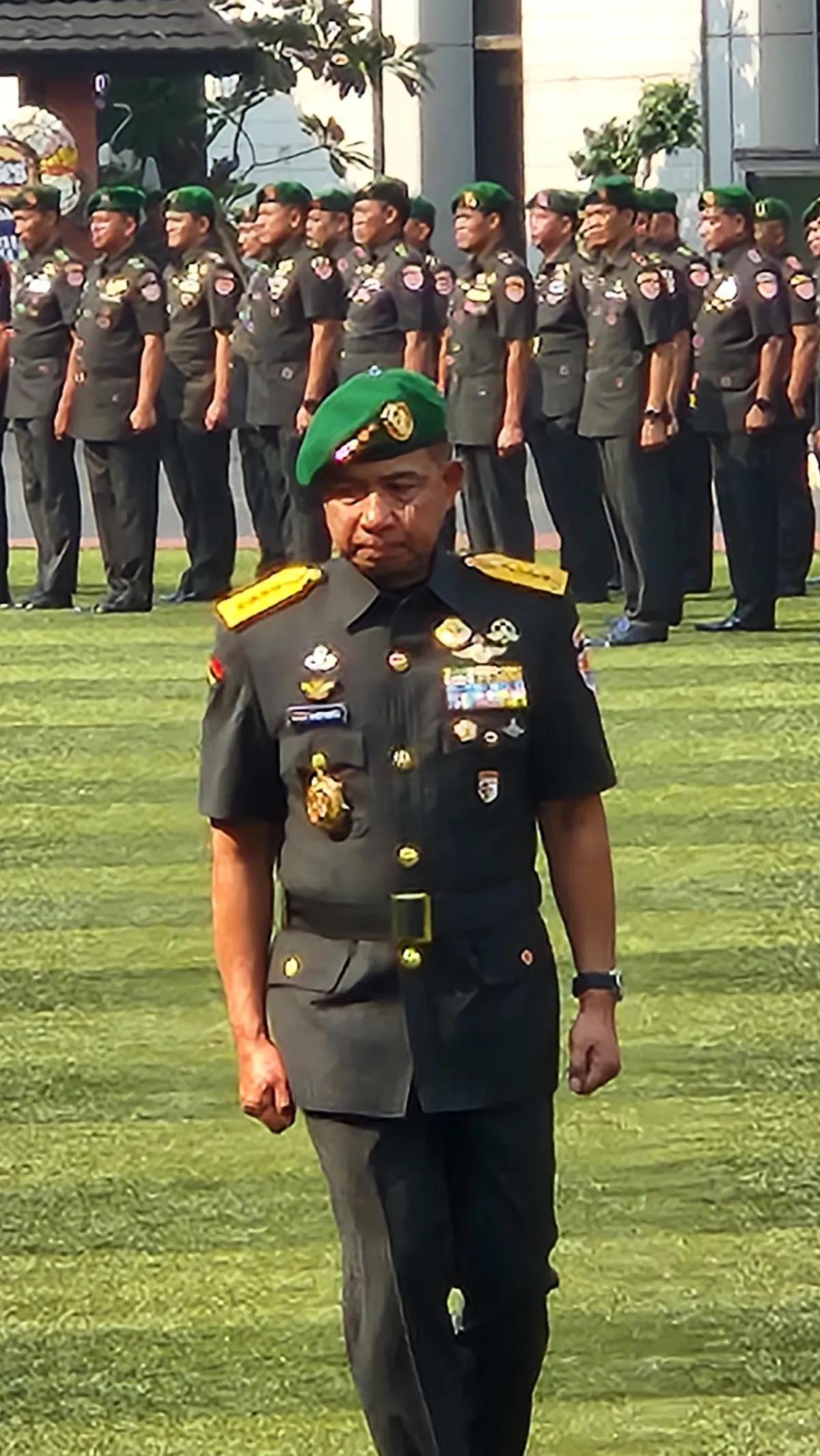 Agus mengunggah momen saat menghadiri acara Baksos Akabri angkatan 1990 di Plaza Tenggara Stadion Gelora Bung Karno. <br>