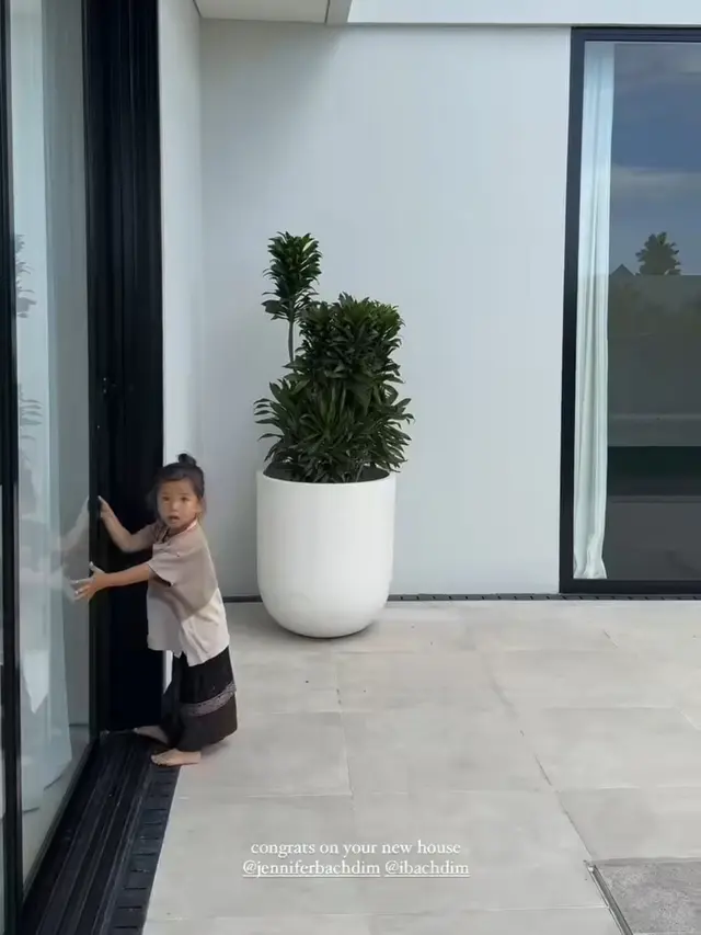 Rumah Baru Jennifer Bachdim