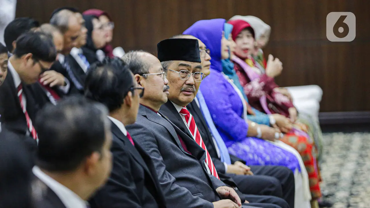 Suhartoyo Dilantik Jadi Ketua MK