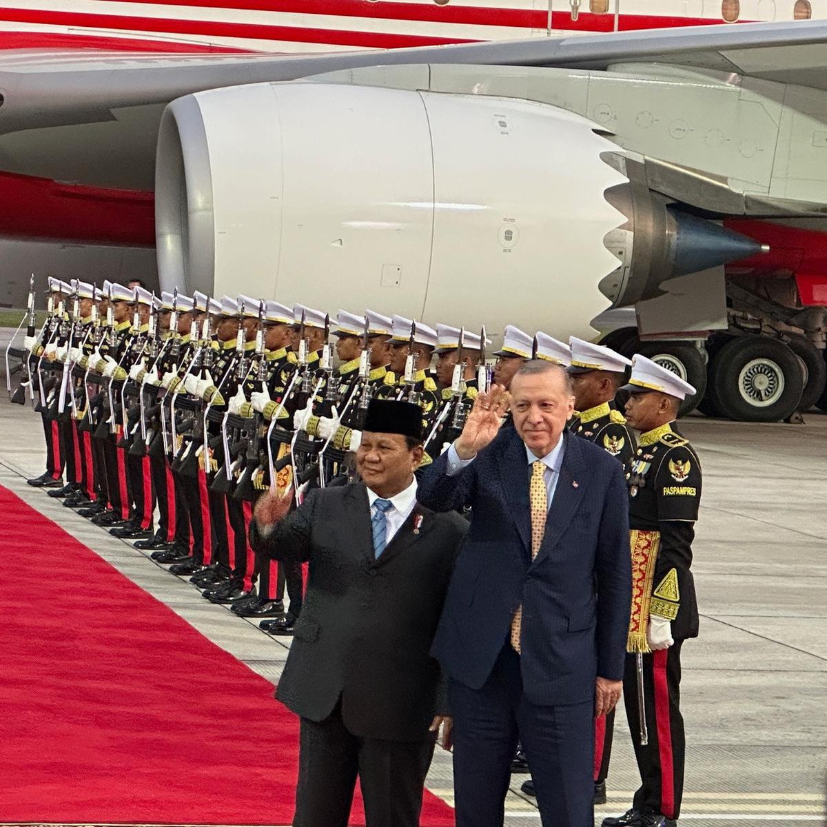 Prabowo antar Erdogan pulang ke Bandara Halim Perdanakusuma