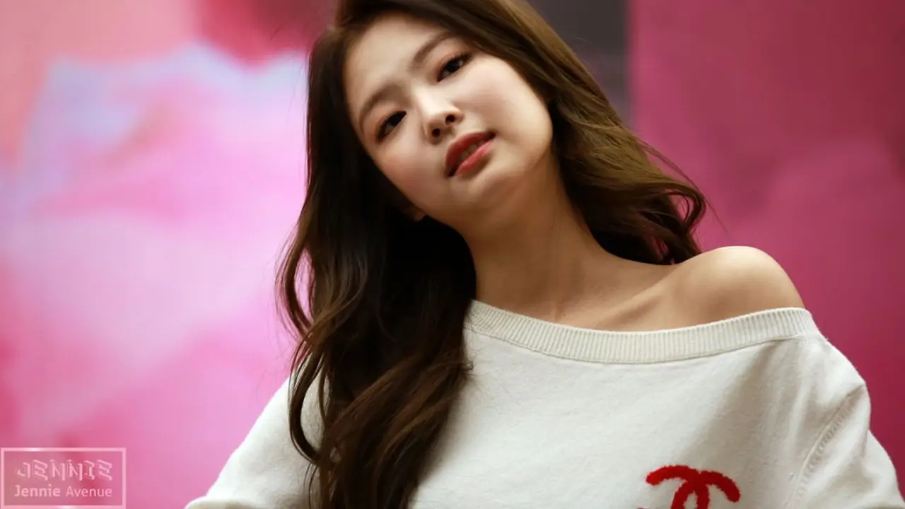 Jennie SOLO