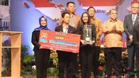 Universitas Katolik Parahiyangan (Unpar) Bandung keluar sebagai pemenang pertama Debat Konstitusi MPR Tahun 2017. 