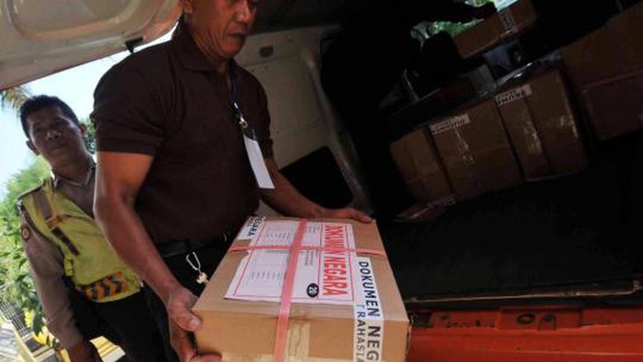 Polisi kawal distribusi soal Ujian Nasional