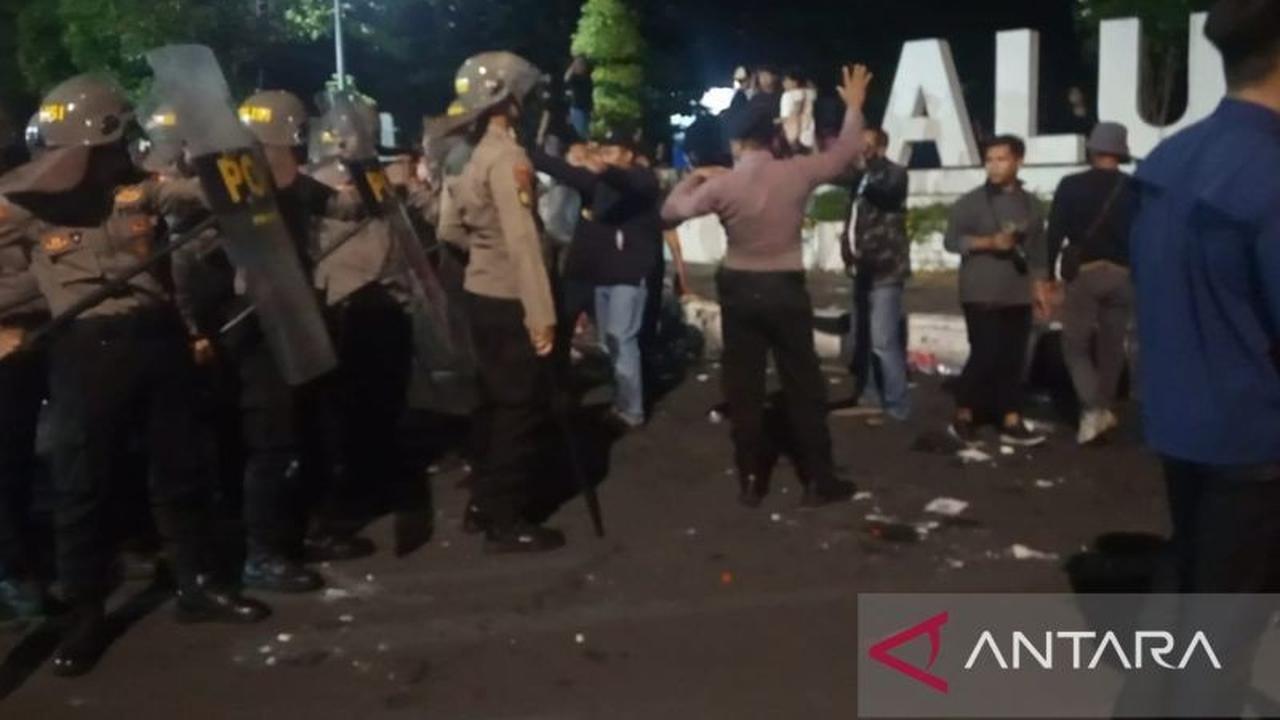 Fakta Unik: 4 Terduga Provokator Aksi Damai Lumajang Diamankan Pasca Kericuhan Solidaritas Ojol