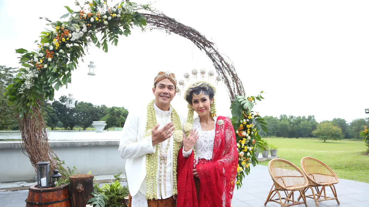 [Bintang] Ardina Rasti - Arie Dwi Andhika