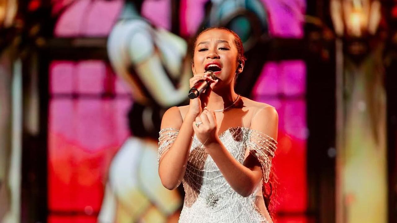 Pecah Tangis Angie Carvalho Saat Tampil Terakhir Kali di Indonesian Idol Usai Gagal Melaju ke Top 4