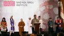Delapan pemuka agama membacakan doa pada Deklarasi Said Aqil Siroj Institute di Jakarta, Rabu,(1/8). SAS Institute sebuah organisasi simbol perjuangan gagasan Islam Nusantara dalam membentengi dari serangan radikalisme agama. (Liputan6.com/Johan Tallo)