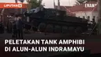 Masyarakat Indramayu kini dapat melihat Tank Amphibi di Alun Alun Puspawangi. Tank amphibi ini pernah digunakan oleh pasukan Marinir Angkatan Laut