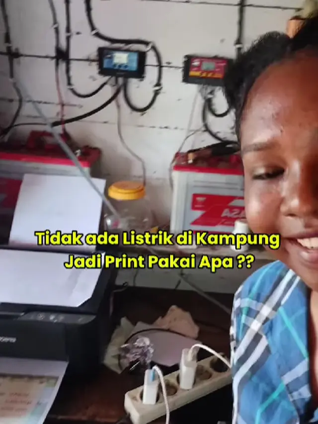 Christin Sirken, Guru dari Pedalaman di Papua yang Kreatif Ngeprint Pakai Tenaga Matahari