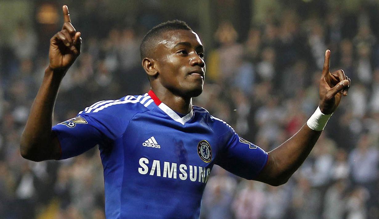 5. Salomon Kalou - Meskipun tak cemerlang rekan senegaranya, Didier Drogba namun dirinya juga merupakan andalan. Dari musim 2006 sampai 2012 dirinya membela Chelsea dan menghasilkan 36 gol di Liga Inggris. (AFP/Ian Kington)
