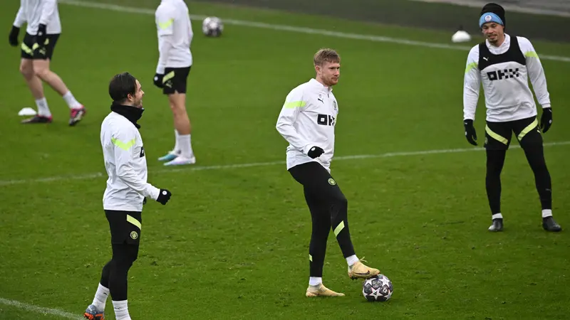 Latihan Santai Pemain Manchester City Jelang Duel Lawan RB Leipzig di Leg Kedua Babak 16 Besar Liga Champions